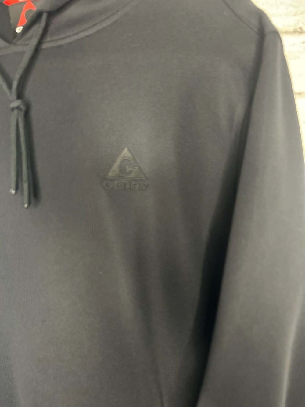 Gerry Men's Black Textured Pullover Hoodie - Picture 4 of 5